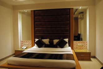 Tourist International, New Delhi 4
